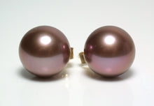 Load image into Gallery viewer, 11.5mm metallic &quot;Edison&quot; pink-bronze pearl &amp; 9 carat gold earrings