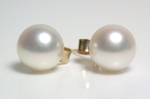 8-8.5mm white Japanese Akoya pearl & 9 carat gold earrings